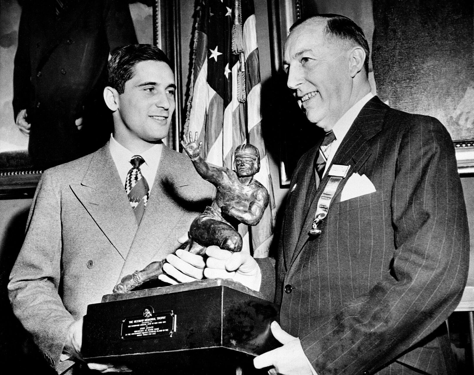 1947: Notre Dame quarterback Johnny Lujack wins Heisman Trophy